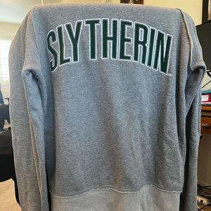 Harry Potter SLYTHERIN Sweatshirt from UNIVERSAL STUIOS Women’s Medium